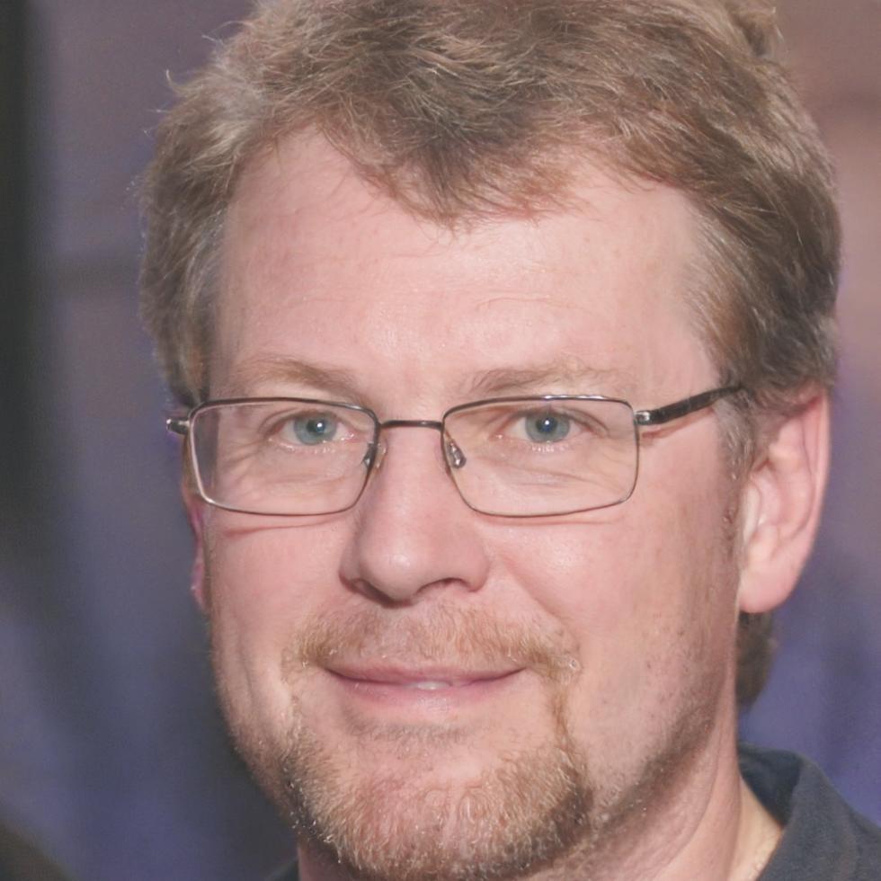 Retrato profesional de Aurelio Mendoza